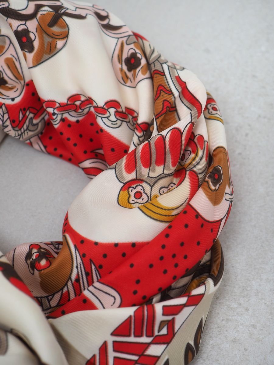 Stort skjerf i silkeblanding brun og rødtoner