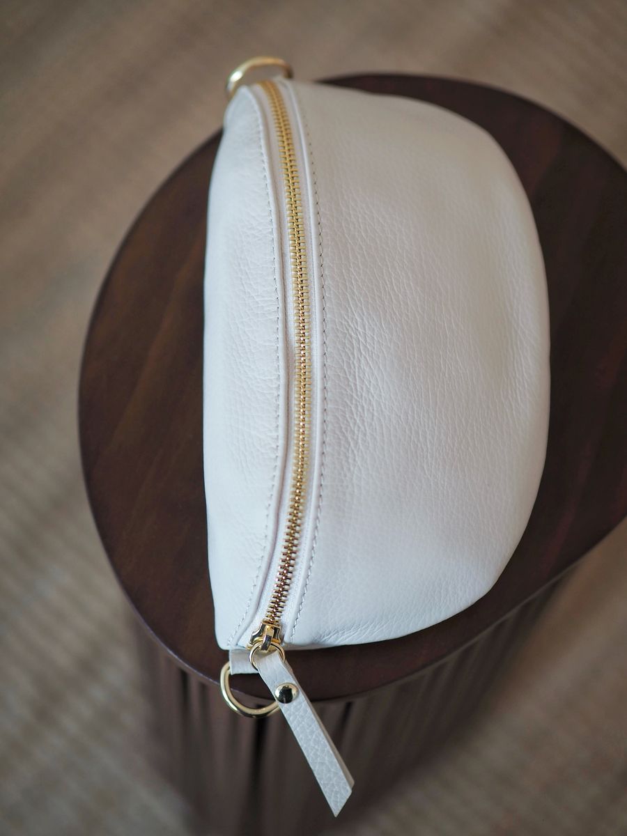 Skinn bumbag off-white
