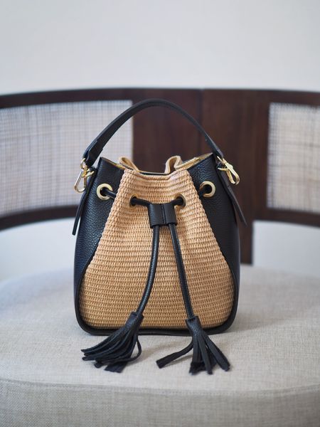 Hovedbilde Raffia pumpadurveske svart