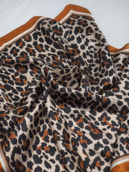 Hovedbilde Skjerf 100% silke oransje Leo