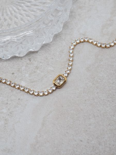 Hovedbilde Zirkonarmbånd med blank glasstein