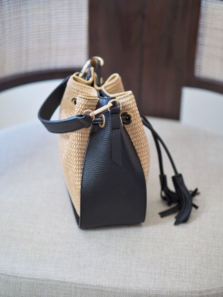 Hovedbilde Raffia pumpadurveske svart