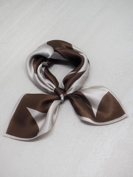 Hovedbilde 7DAYS silkeskjerf mini brun og taupe