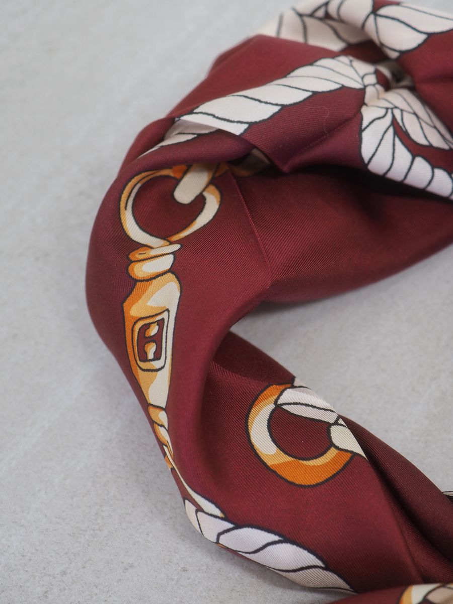 Silkeskjerf 7DAYS stort bordeaux og beige